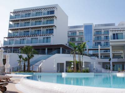 Sunrise Pearl Hotel & Spa