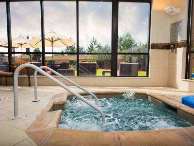 Courtyard Warner Robins