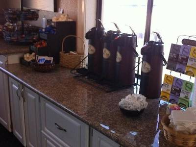 Shoreline Island Resort