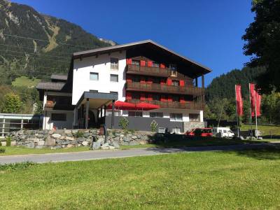 First Mountain Hotel Montafon