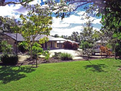 Emeraldene Inn & Eco Lodge