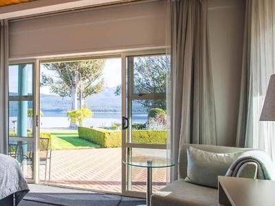 Radfords on the Lake