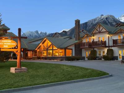 Canmore Rocky Mountain Inn