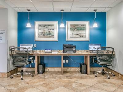 Holiday Inn Express Hotel & Suites Lubbock Southwest - Wolfforth