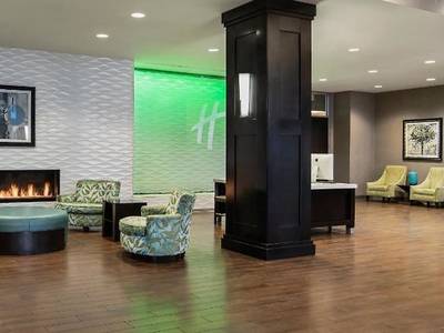 Holiday Inn Hotel & Suites Saskatoon Downtown