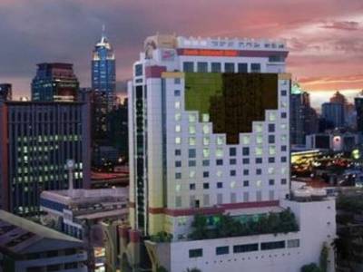 Zenith Sukhumvit Hotel