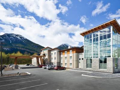 Sandman Hotel & Suites Squamish