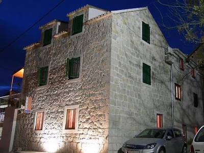 House Sandra - Guest House