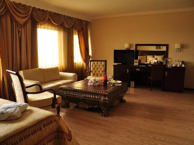 Eser Diamond Hotel & Convention Center