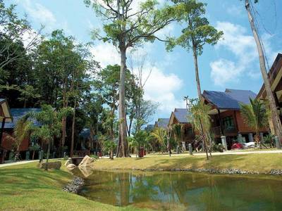 Tunamaya Beach & Spa Resort Tioman Island