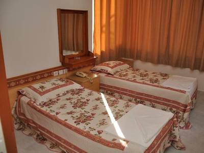 Kleopatra Beach Yildiz