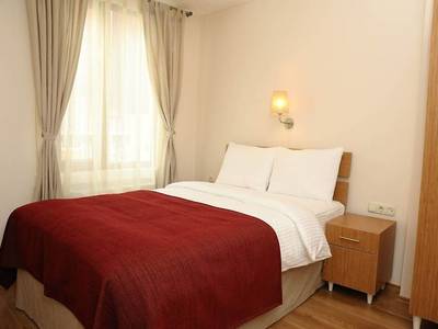 Three Apples Taksim Residence