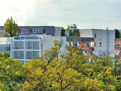Hotel Rebro