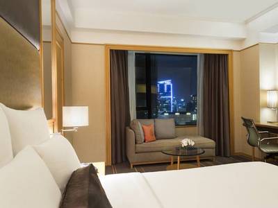 Renaissance Riverside Hotel Saigon