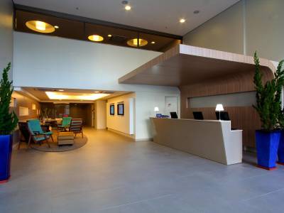 Intercity Premium City