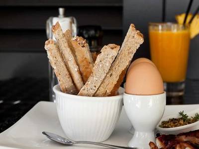 Cascades on the Promenade