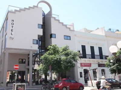 Hotel Fly