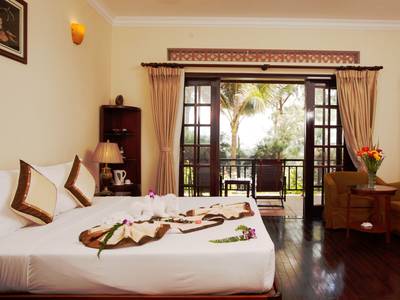 Golden Coast Resort And Spa