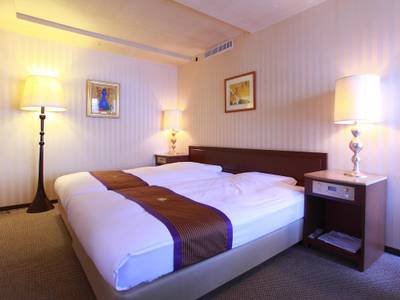 New Osaka Shinsaibashi