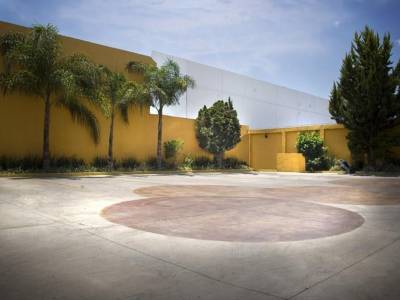 Hotel Suites Campestre