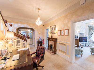 Grovefield Manor Hotel - Guest house