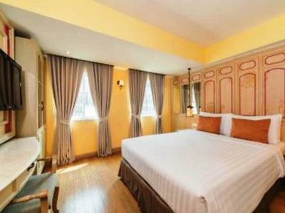 Salil Sukhumvit Soi 11