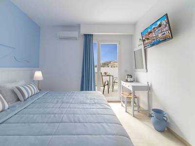 Naiades Marina Hotel