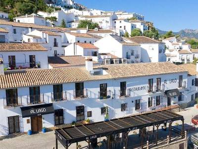 Al Lago Rural Hotel and Restaurant