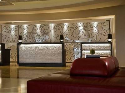 Renaissance Newark Airport