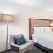Holiday Inn Express Hotel & Suites Cambridge
