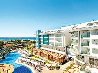 Seashell Resort & Spa