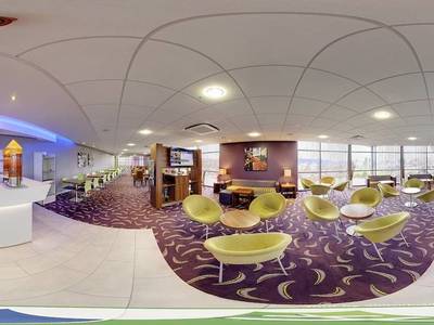 Holiday Inn Express Dunstable