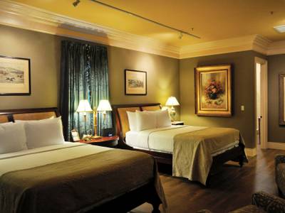 The Inn at Houmas House Plantation and Gardens