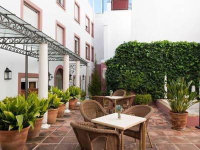 Murillo Hotel & Apartamentos