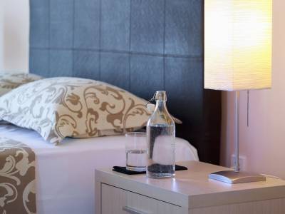 Aeolis Apartments & Studios