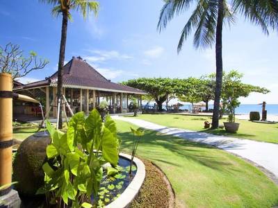 Keraton Jimbaran Resort