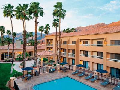 Courtyard Palm Springs