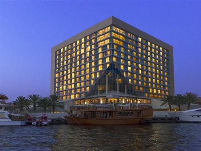 Sheraton Dubai Creek Hotel & Towers