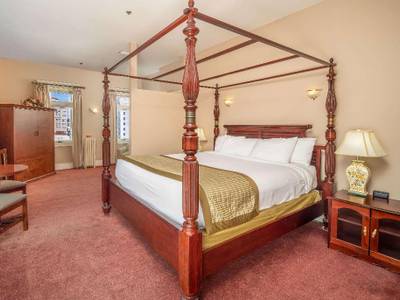 Ramada Gaslamp Convention Center