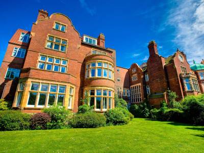 Best Western Plus Burlington Hotel