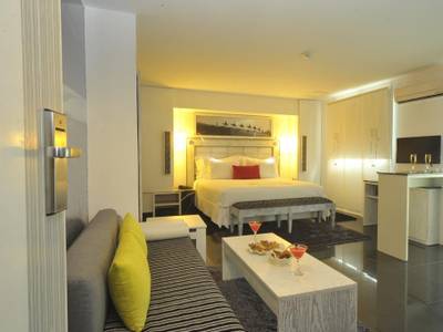 Le Trianon Luxury Hotel & Spa