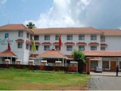 Golf View Hotel & Suites