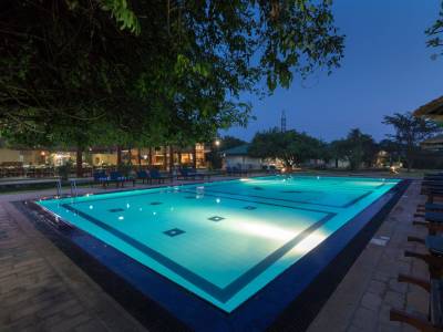 Camellia Resort and Spa