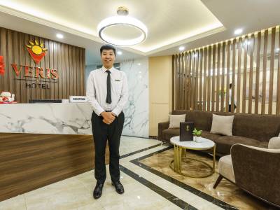 Veris Hotel