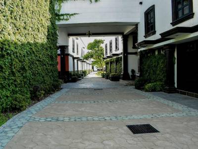 The Latit Real Hacienda de Santiago