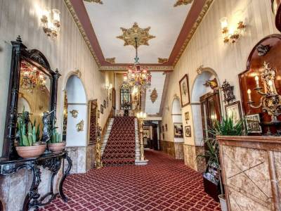 Grand Hotel De Londres