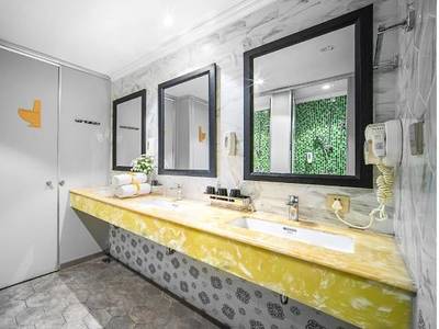 Little Hanoi Hostel 1