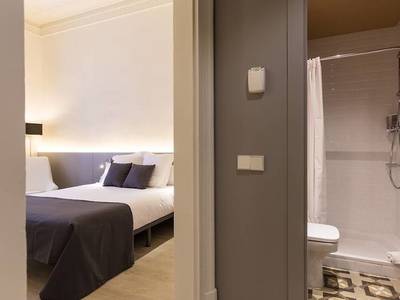 Izara Plaza Catalunya