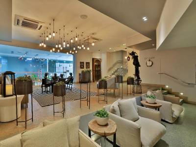 San Lazaro Art Lifestyle Hotel