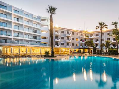 Narcissos Hotel Apartments